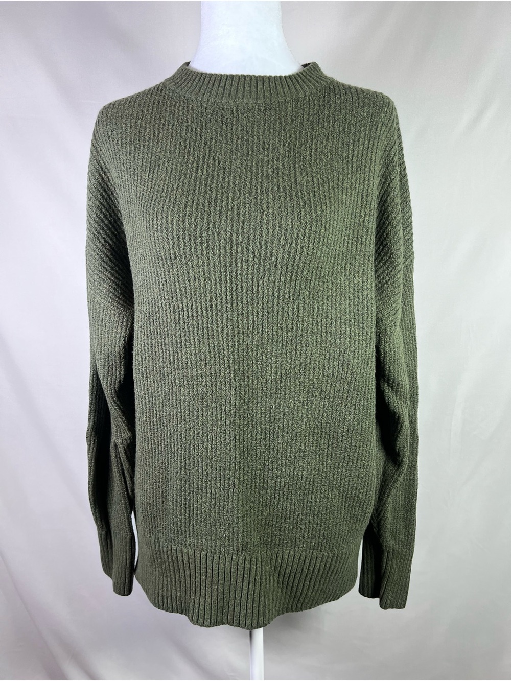 Women’s Old Navy So Soft Olive Chunky Crewneck Knit Sweater - Small